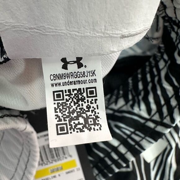 NWT Under Armour Women’s Baseline Shorts (M) - Picture 4 of 4